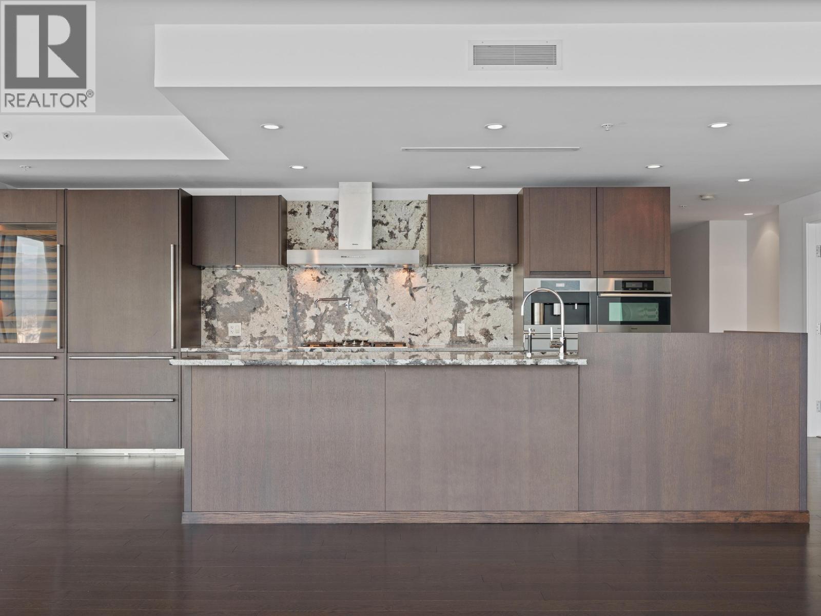 2701 1011 W CORDOVA STREET, Vancouver