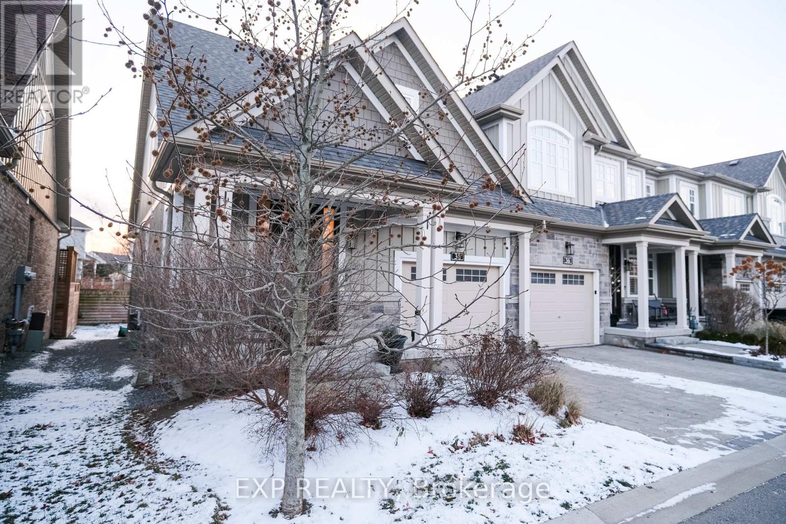 38 WINDSOR CIRCLE - 3