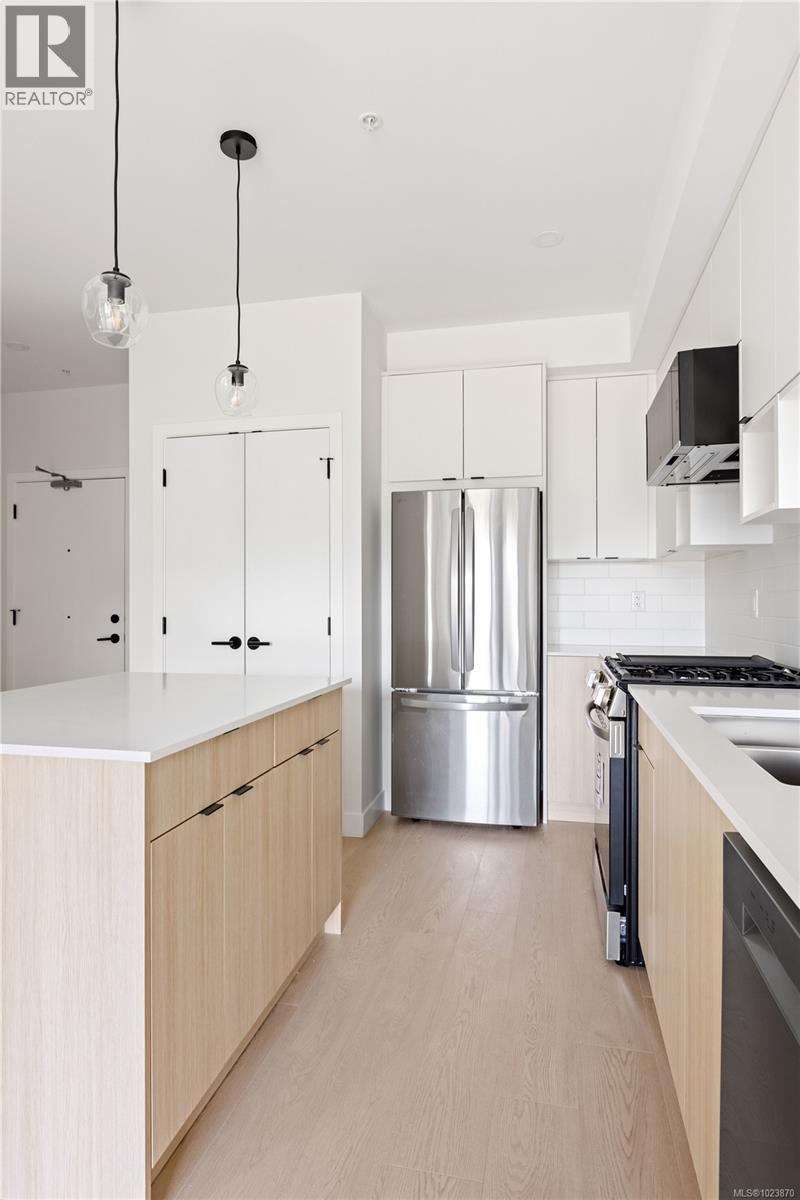 431 2629 Millstream Road, Langford