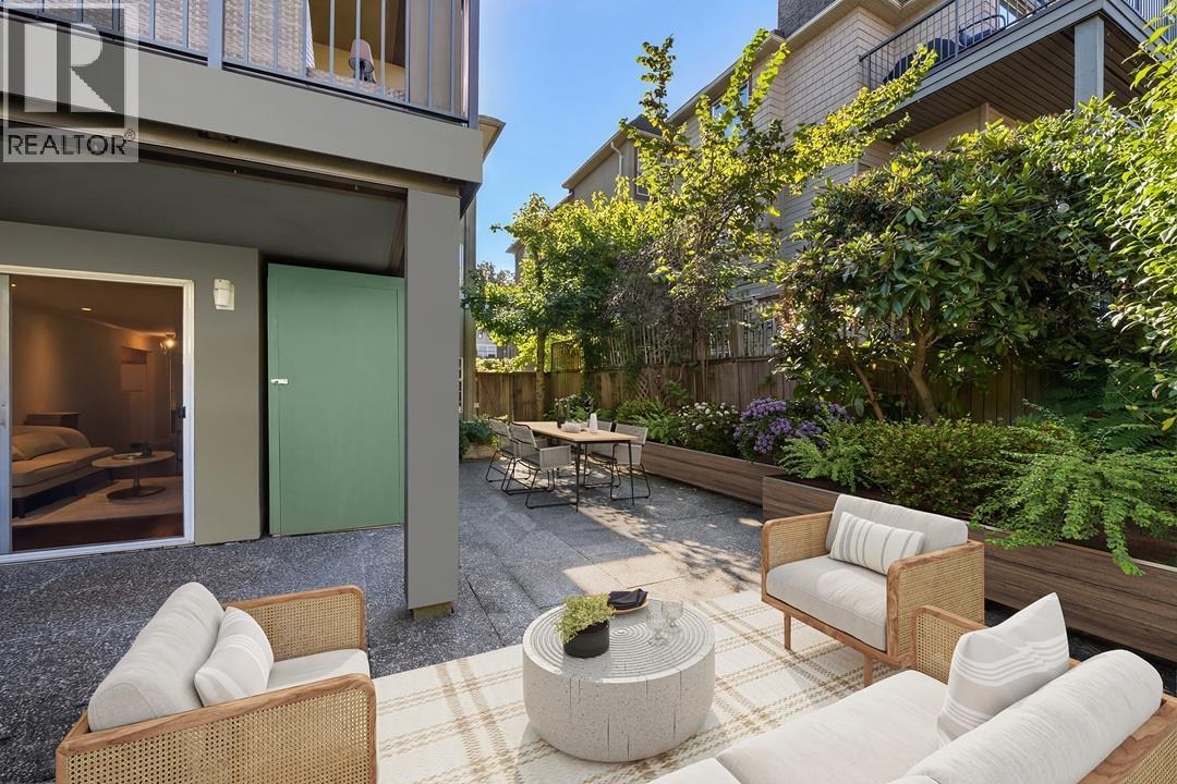 104 925 W 15TH AVENUE - Photo 3 of 25, Vancouver, British Columbia