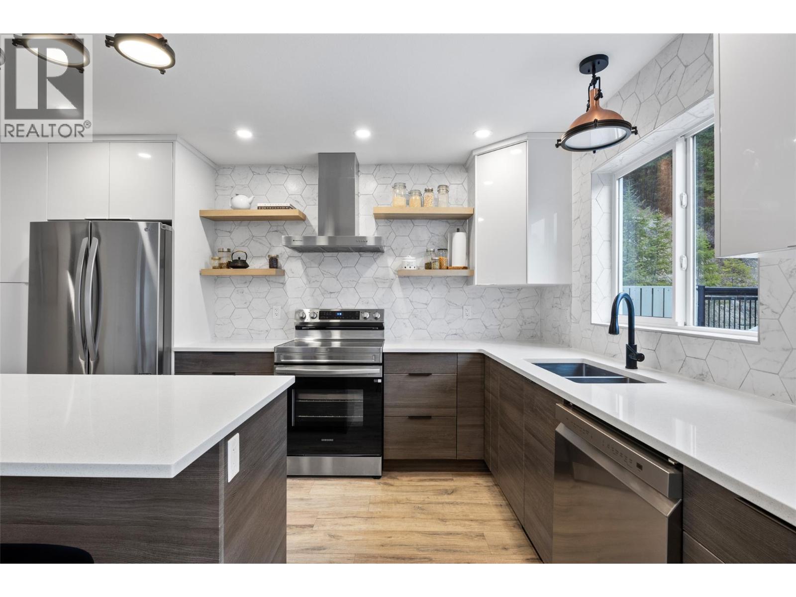 324 ORCHARD LAKE ROAD - 13