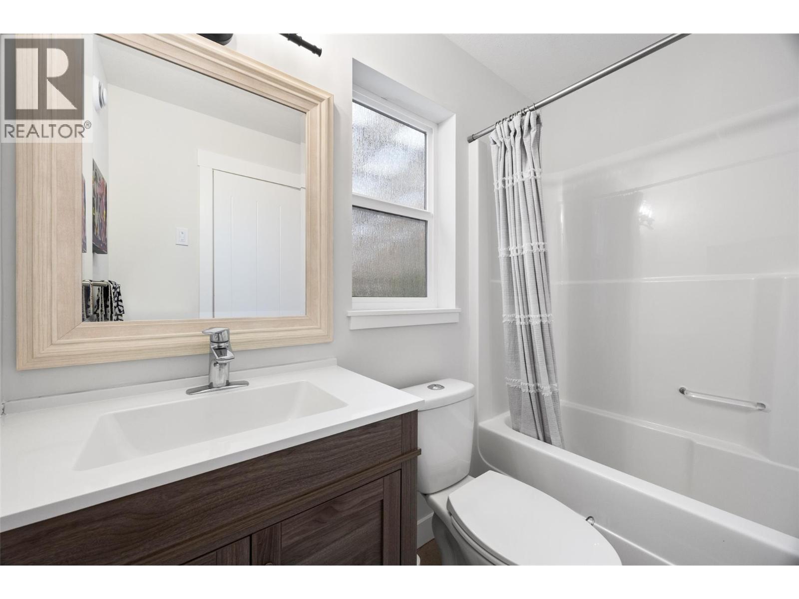 324 ORCHARD LAKE ROAD - 34