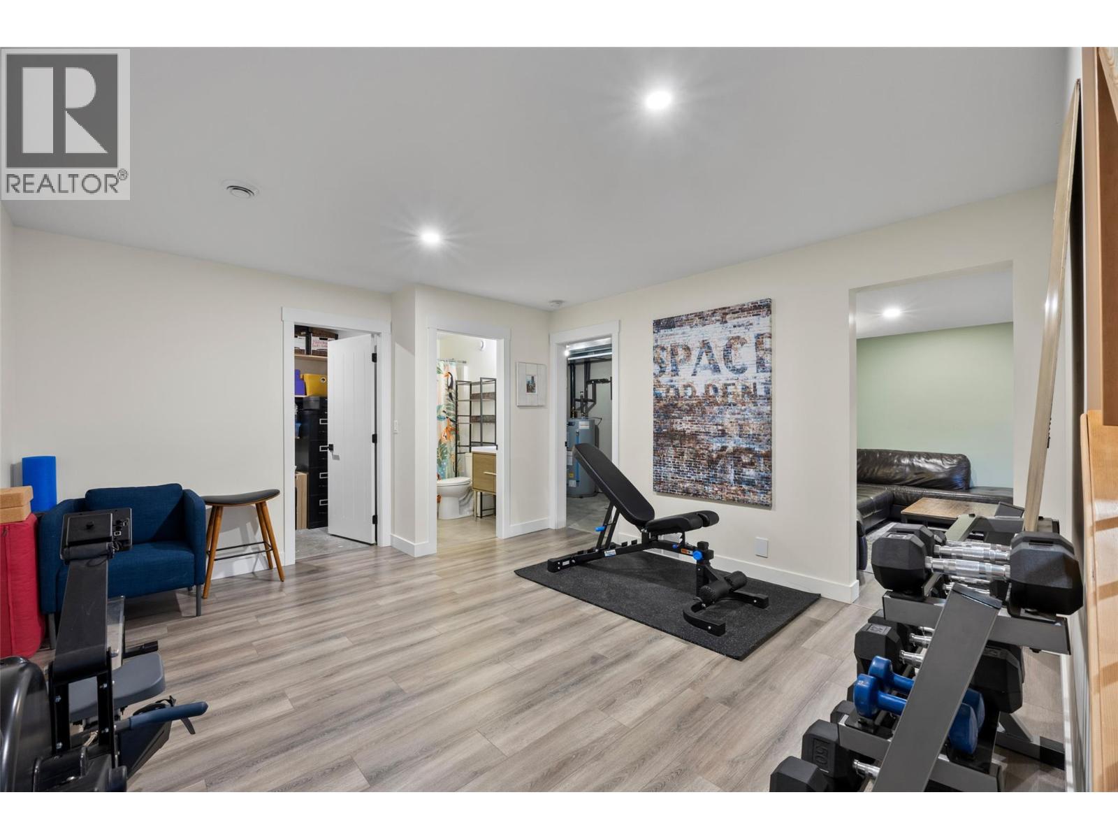 324 ORCHARD LAKE ROAD - 29