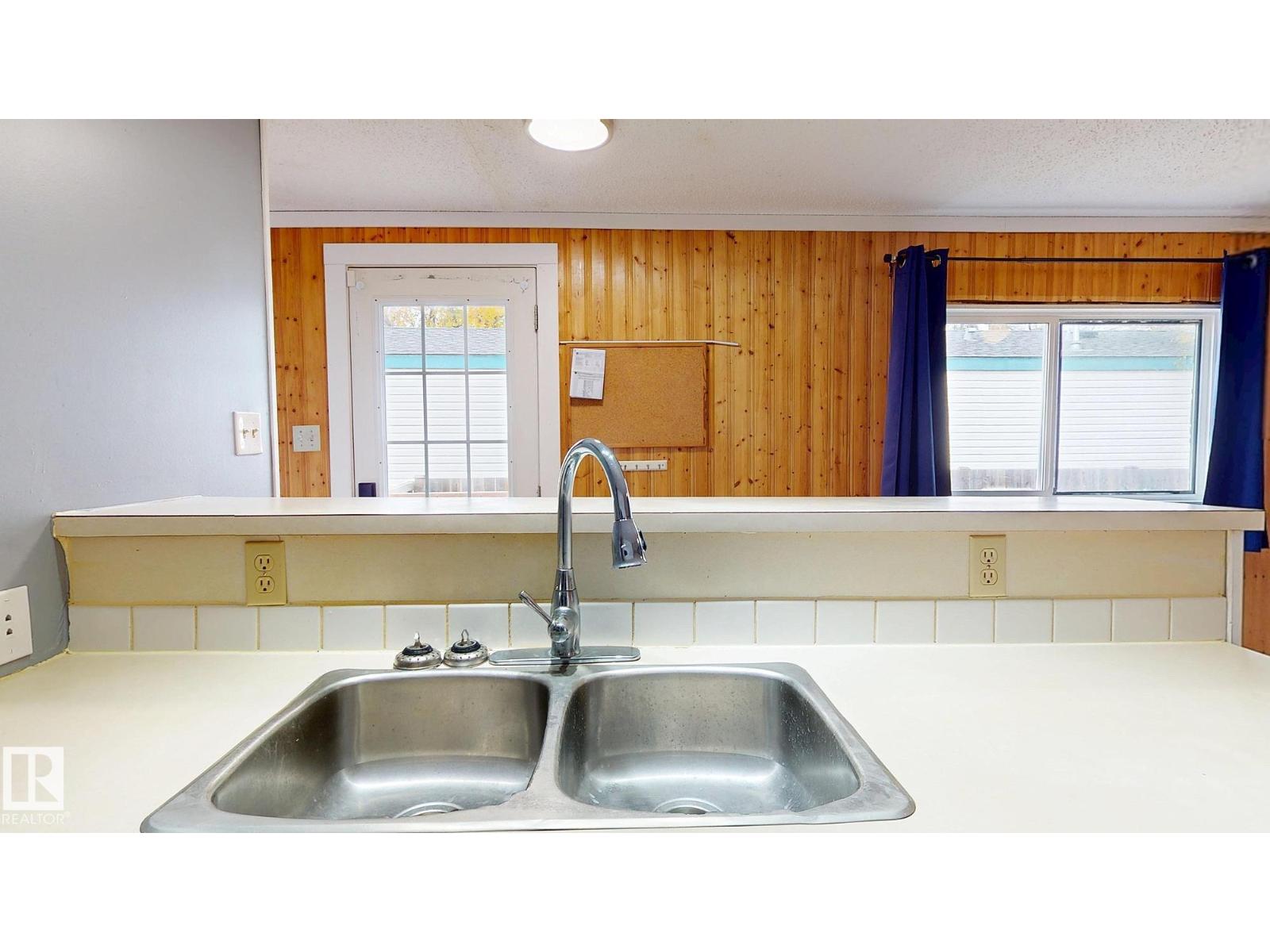 22 West View BV NW, Edmonton