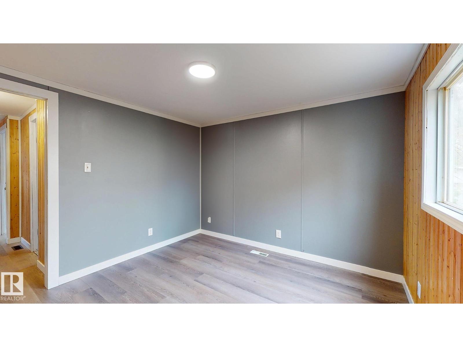 22 West View BV NW, Edmonton