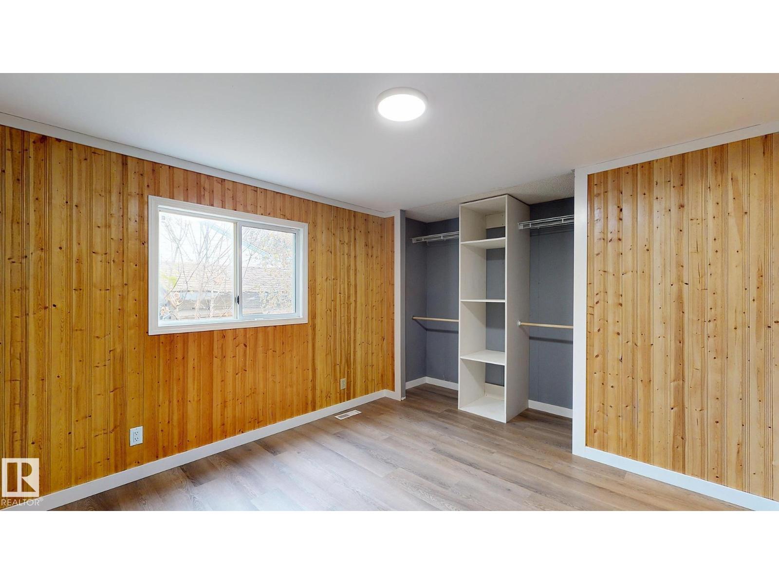 22 West View BV NW, Edmonton