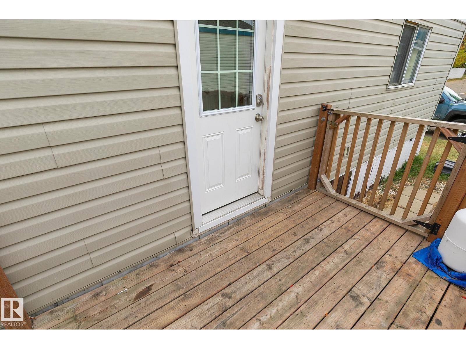 22 West View BV NW, Edmonton