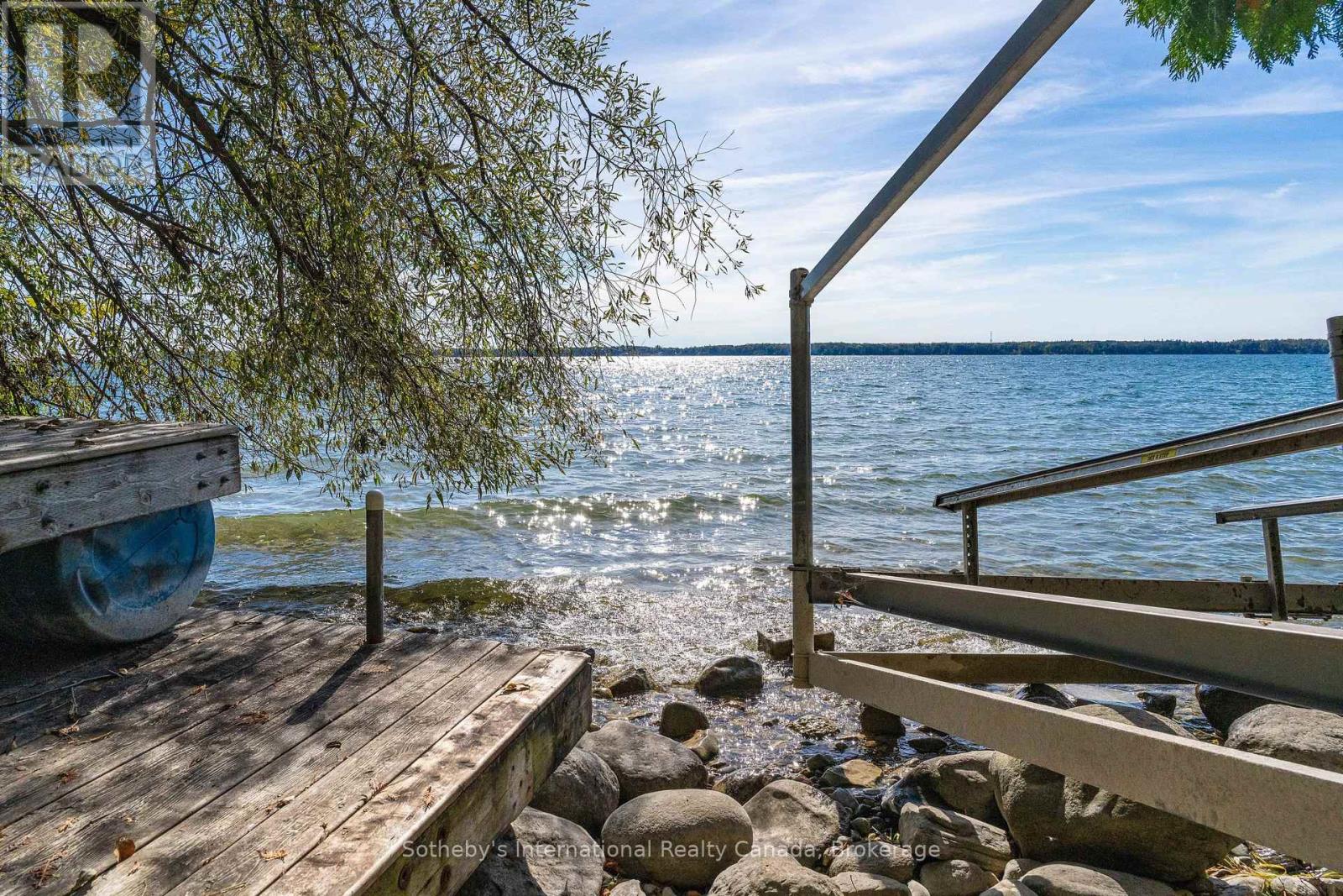 126 BRAMBEL ROAD, Oro-Medonte (Shanty Bay), Ontario