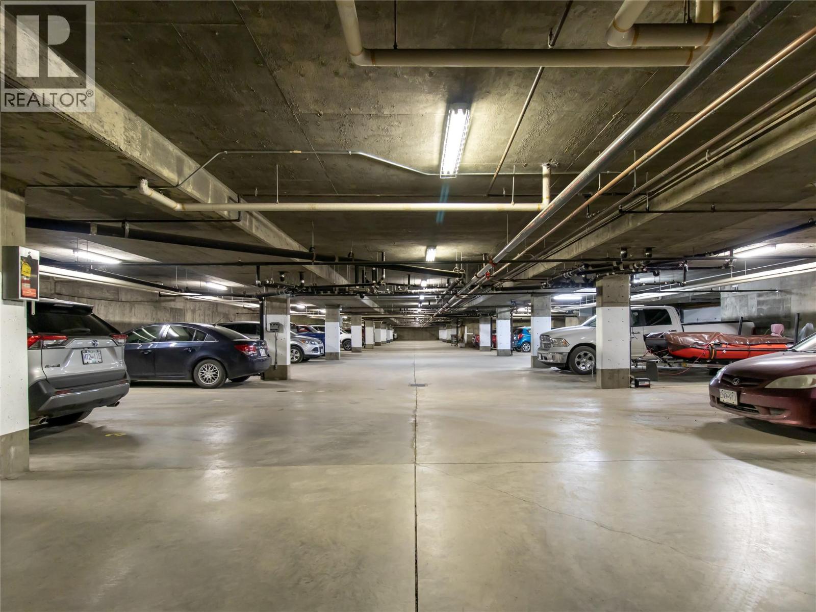 206 250 5th Street Southeast, Salmon Arm