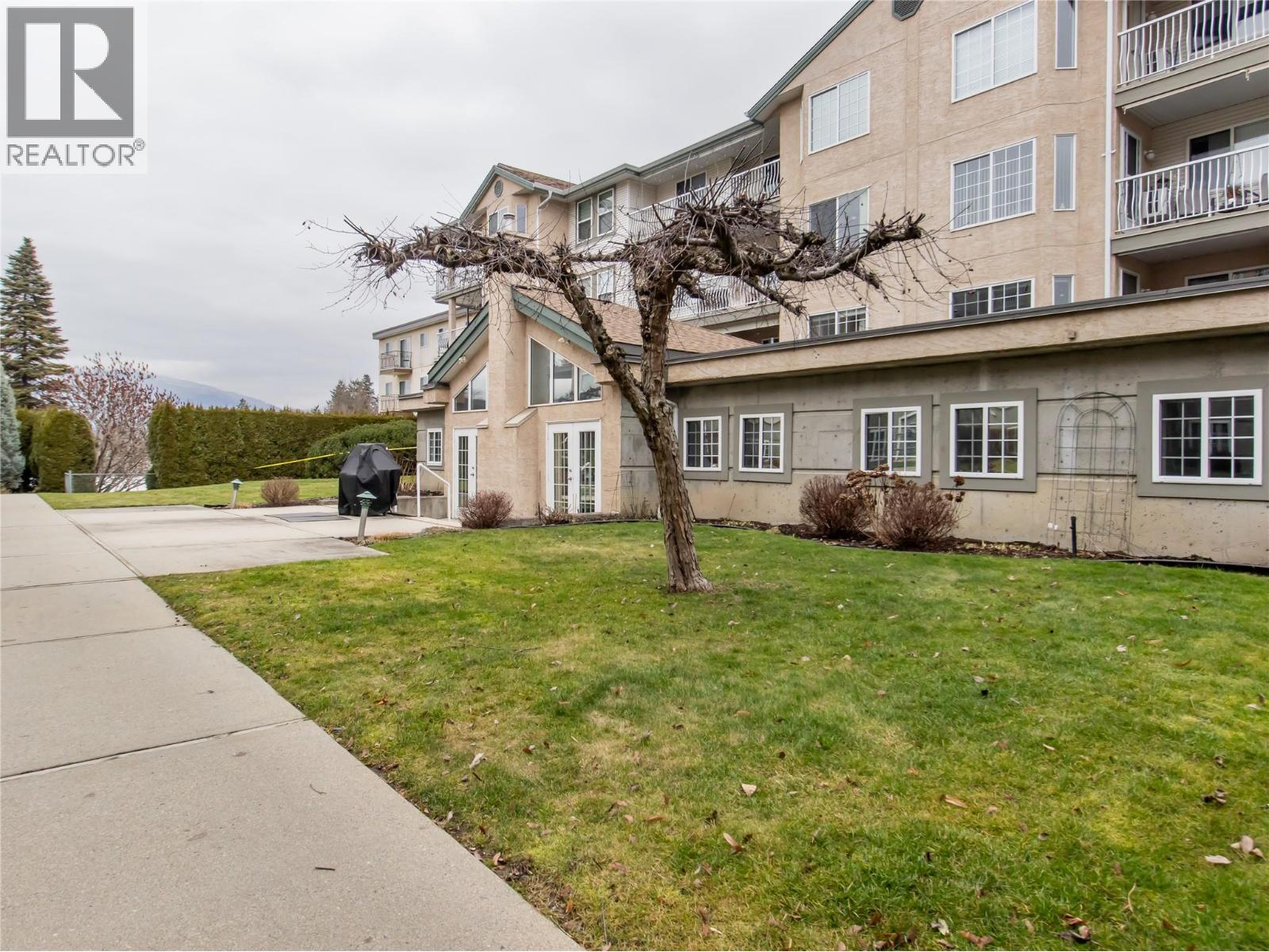 206 250 5th Street Southeast, Salmon Arm