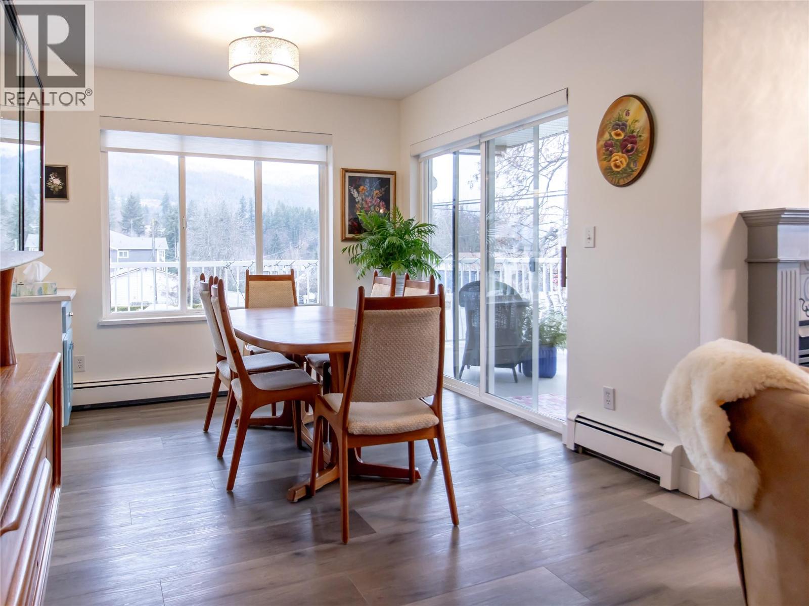 206 250 5th Street Southeast, Salmon Arm