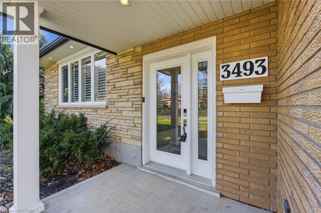 3493 WILTSHIRE photo 4