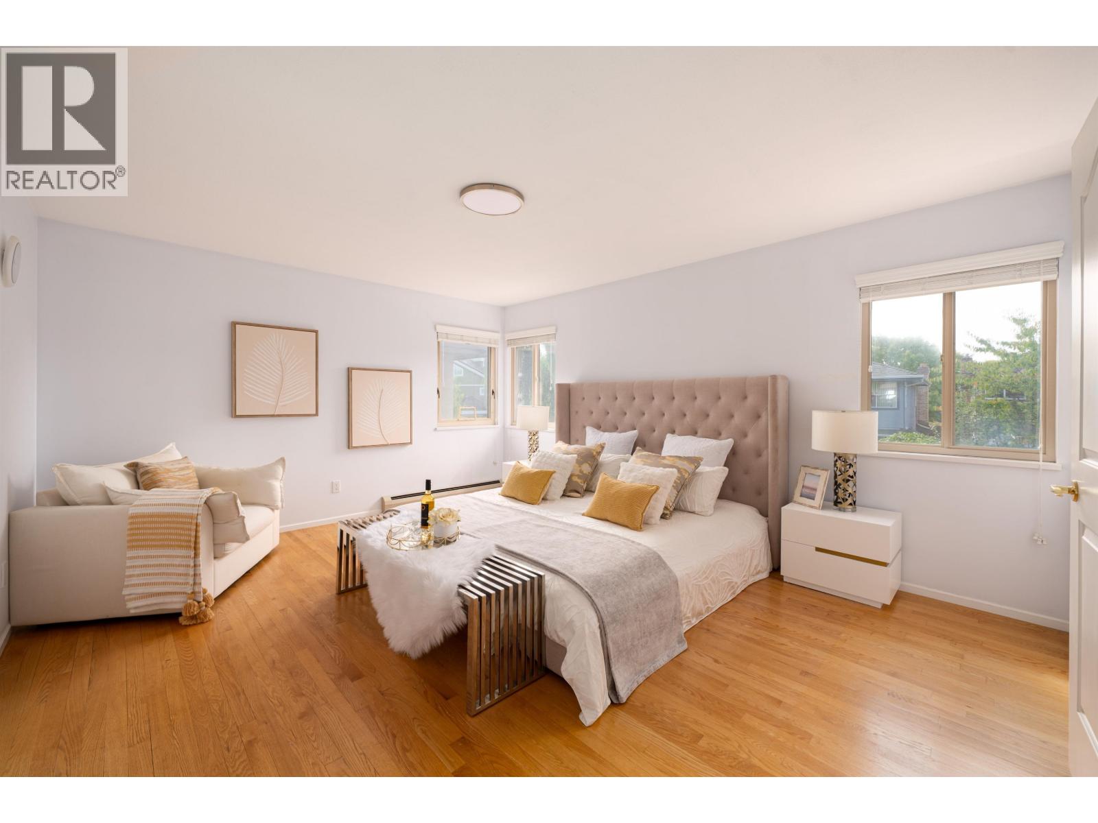 3300 RIVER Road, Richmond