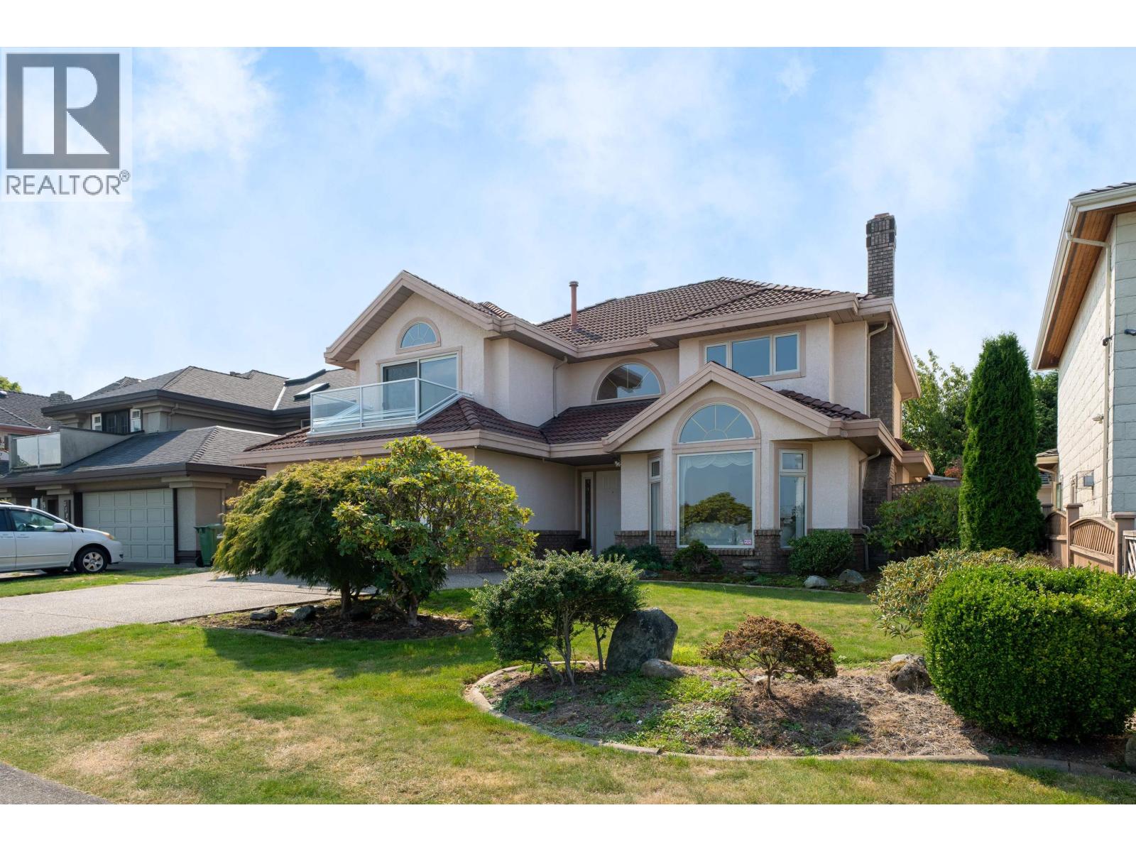 3300 RIVER Road, Richmond