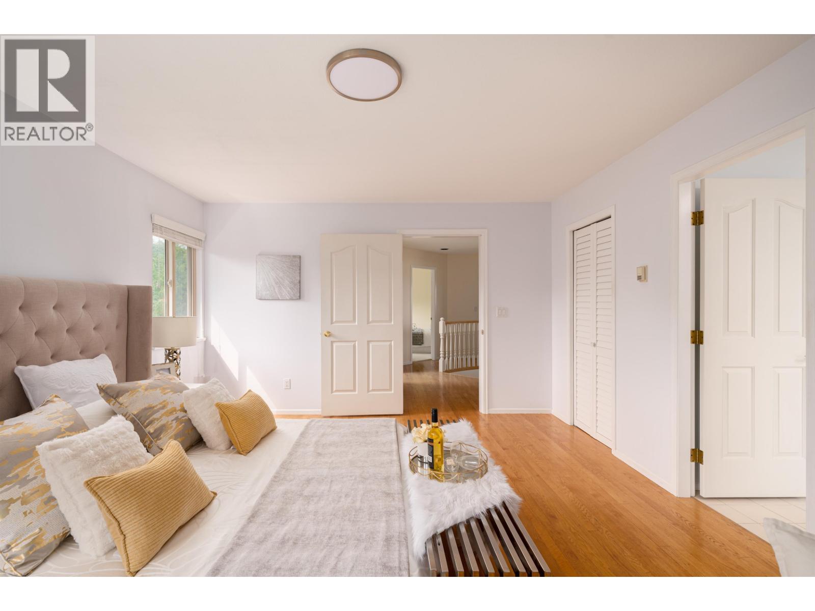 3300 RIVER Road, Richmond