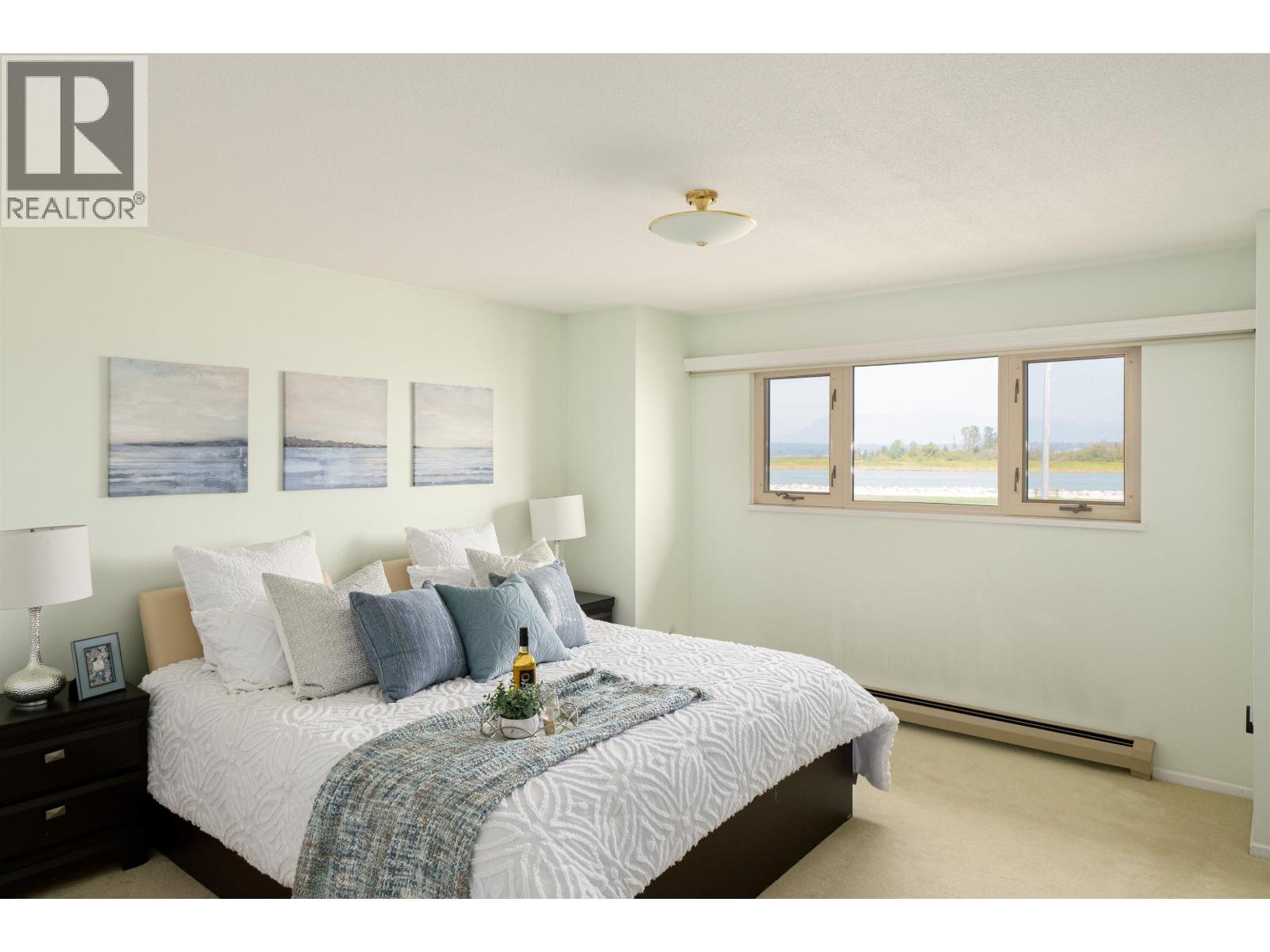 3300 RIVER Road, Richmond