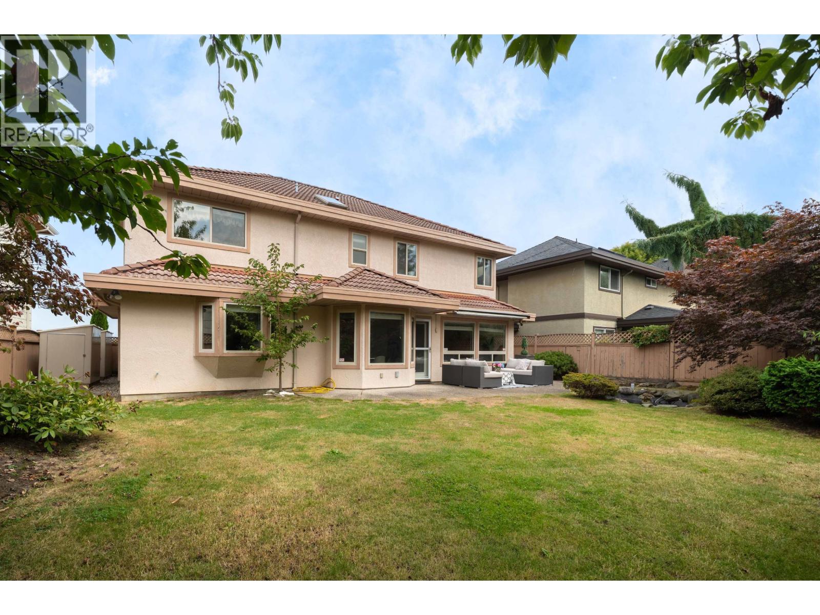 3300 RIVER Road, Richmond