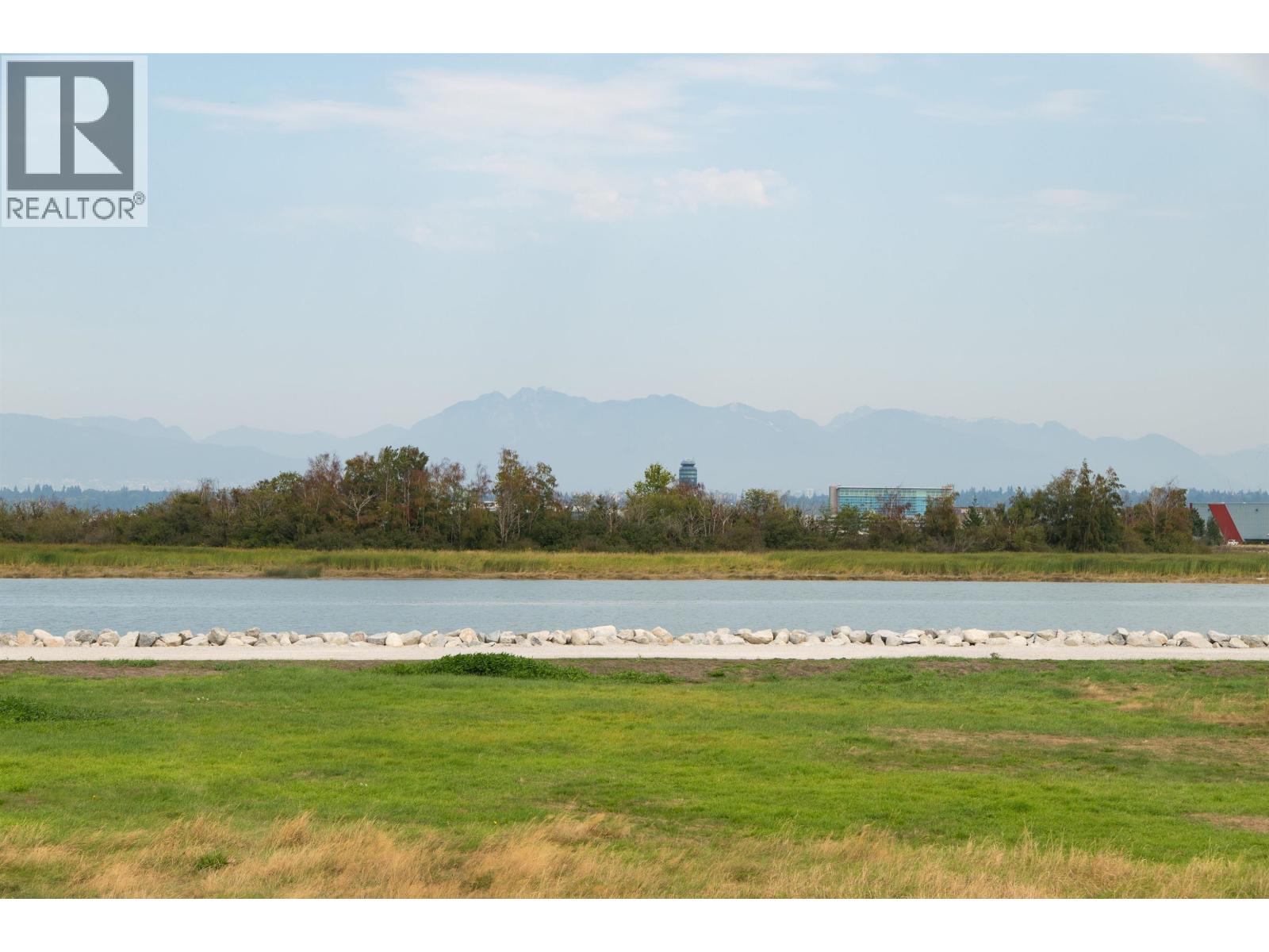 3300 RIVER Road, Richmond