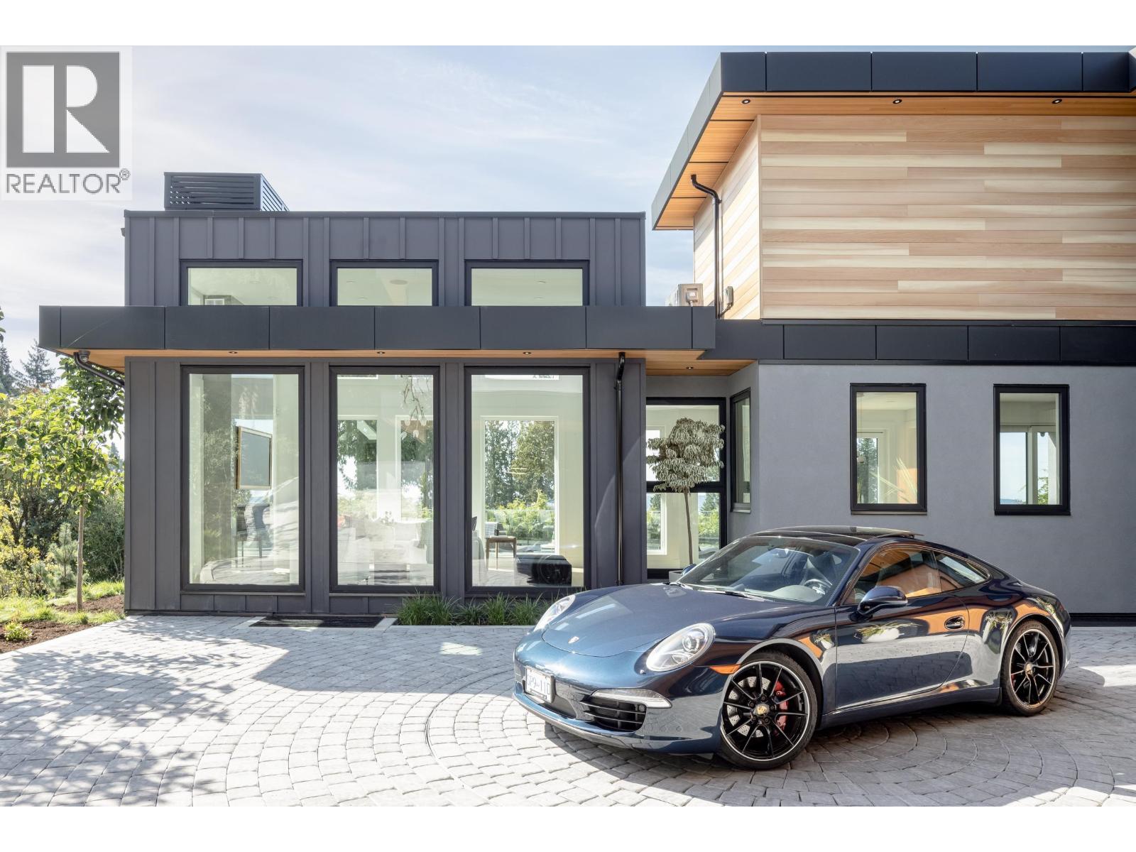 3180 BENBOW ROAD, West Vancouver