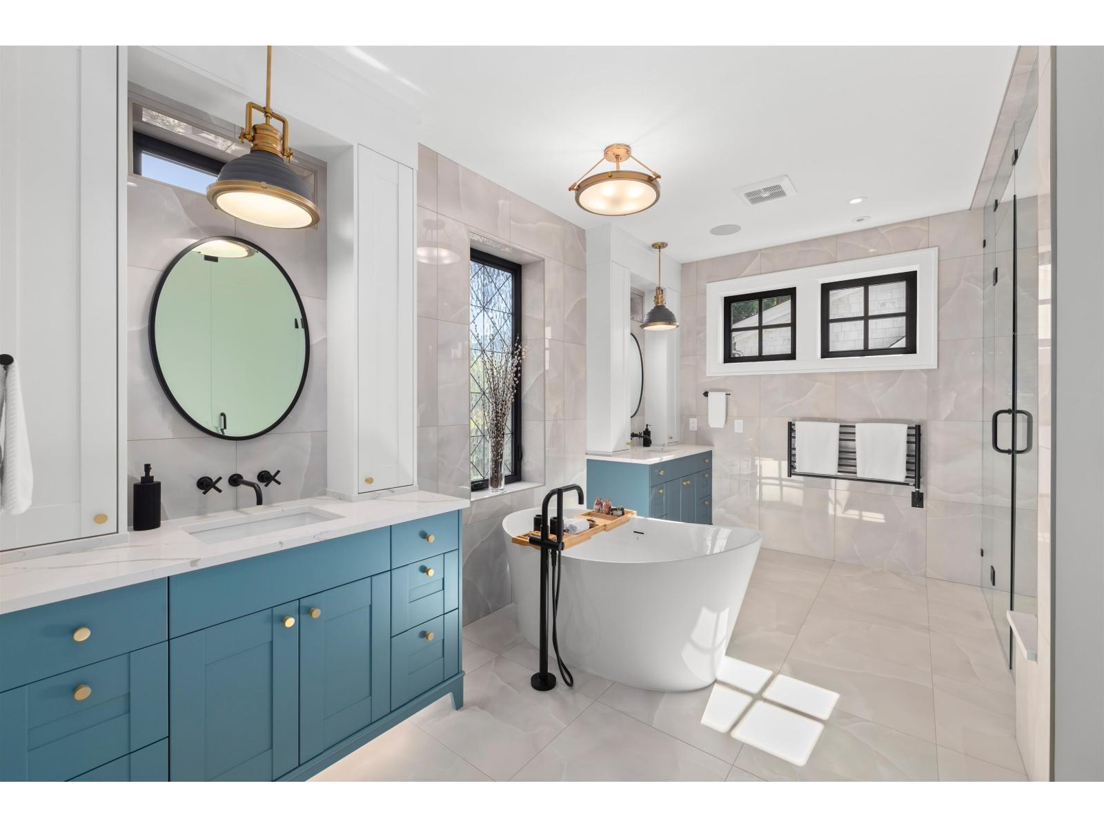 2422 CHRISTOPHERSON ROAD, Surrey