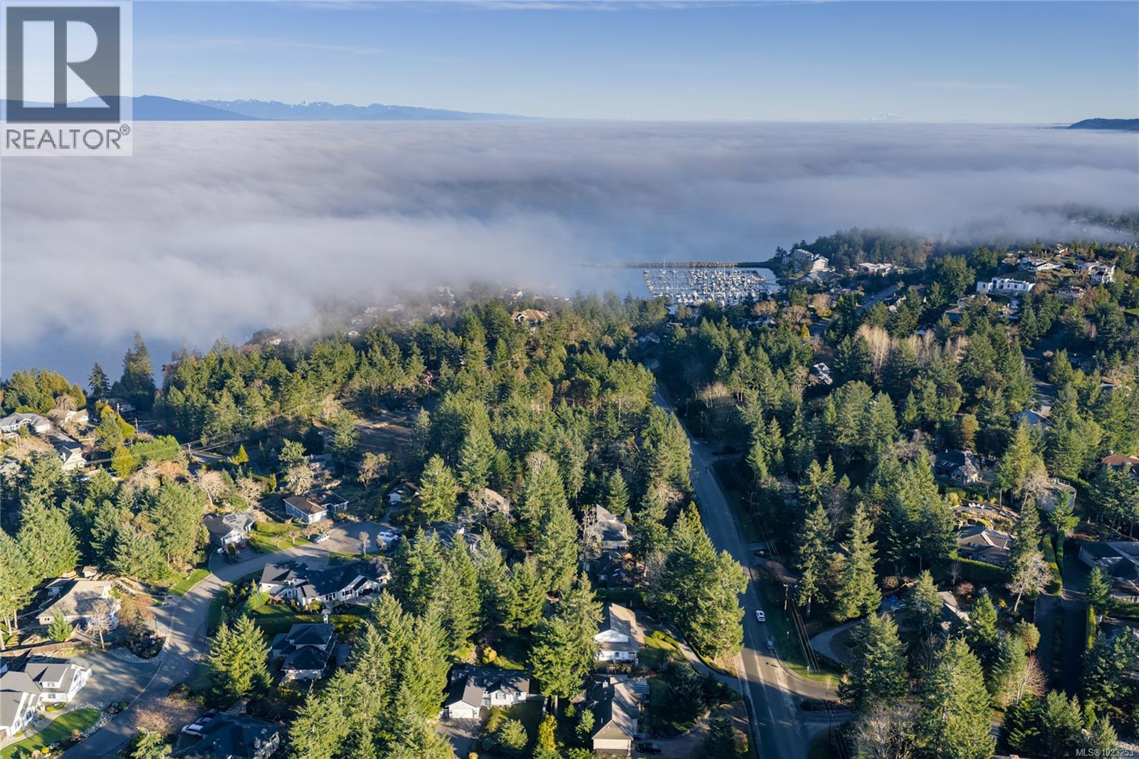 3321 Schooner Cove Dr, Nanoose Bay