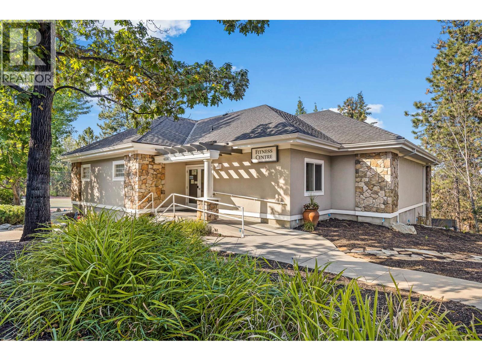  3917 Gallaghers Circle, Kelowna