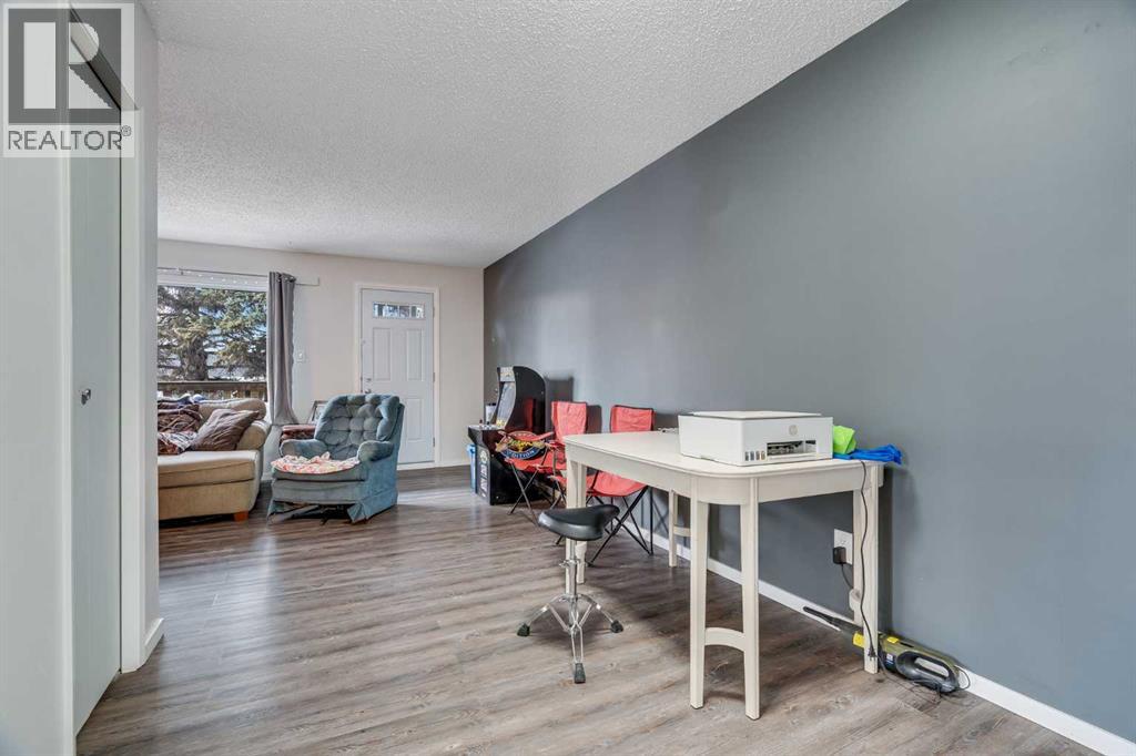 Multi-family House Bi-level for Sale in  &   Street SE Ogden Calgary 