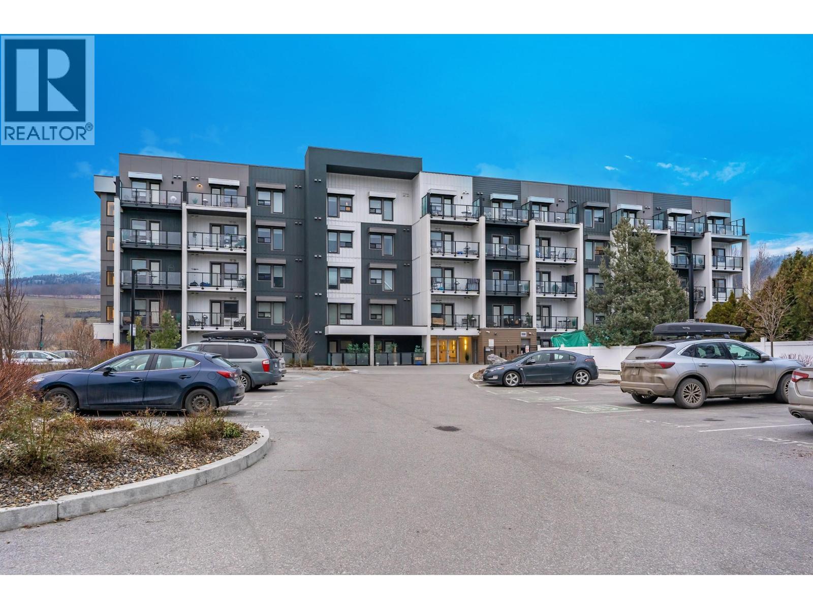 #310 2555 Lakeshore Road - 2