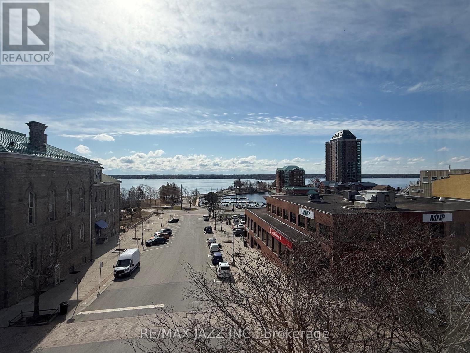 2 KING STREET W - 7