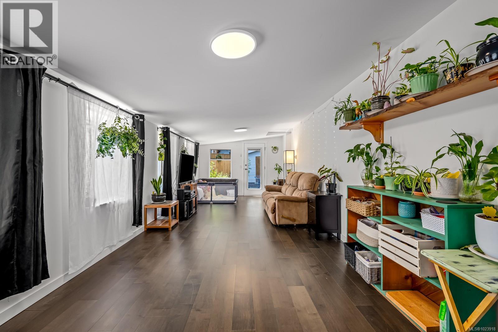 #43 1901 RYAN RD E - 15