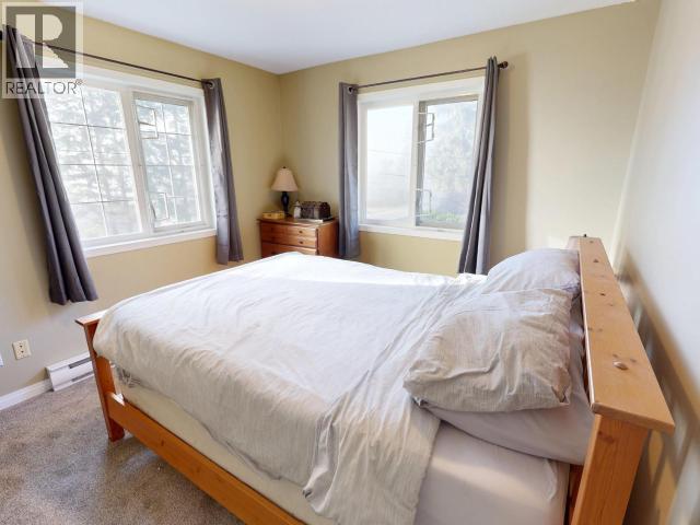 7241 WARNER STREET, Powell River