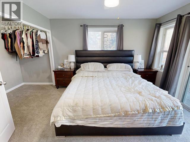 7241 WARNER STREET, Powell River