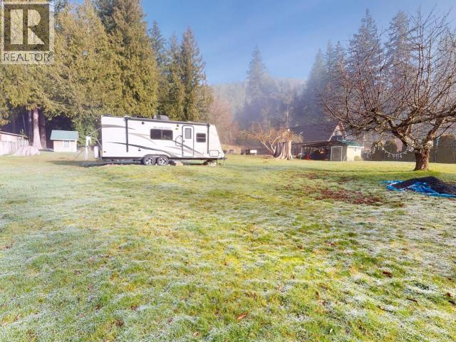 7241 WARNER STREET, Powell River