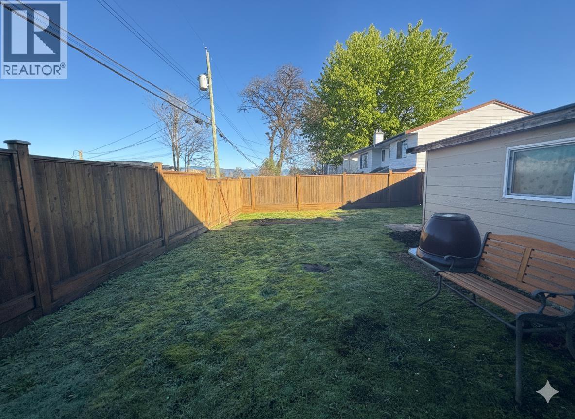 6916 CUNNINGHAM COURT, Burnaby