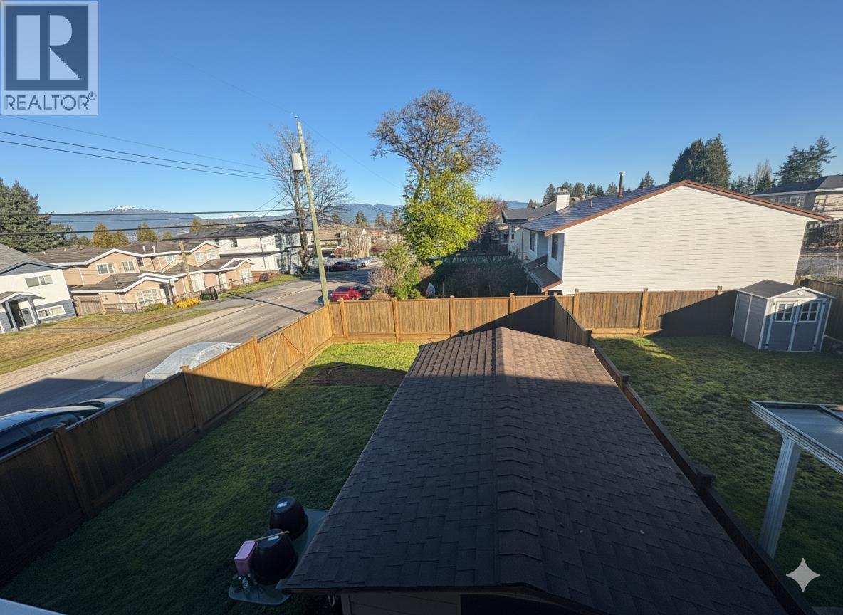 6916 CUNNINGHAM COURT, Burnaby