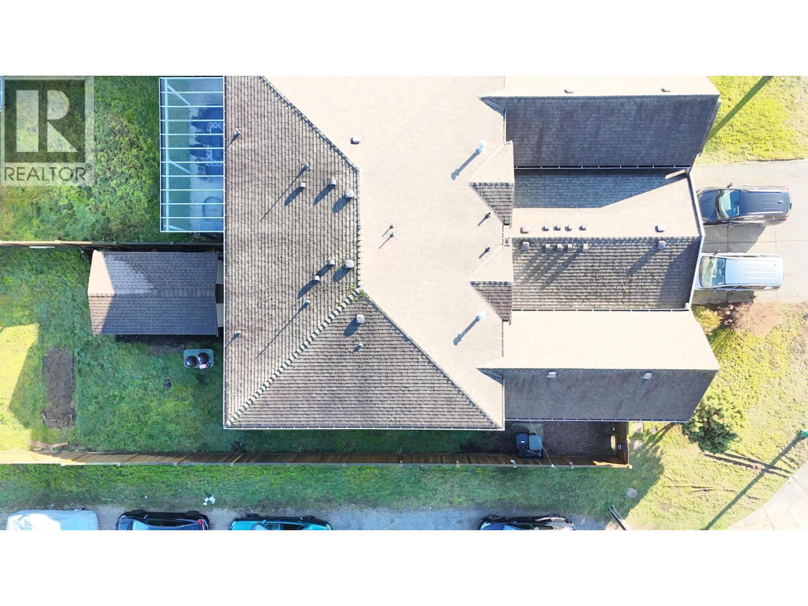 6916 CUNNINGHAM COURT, Burnaby