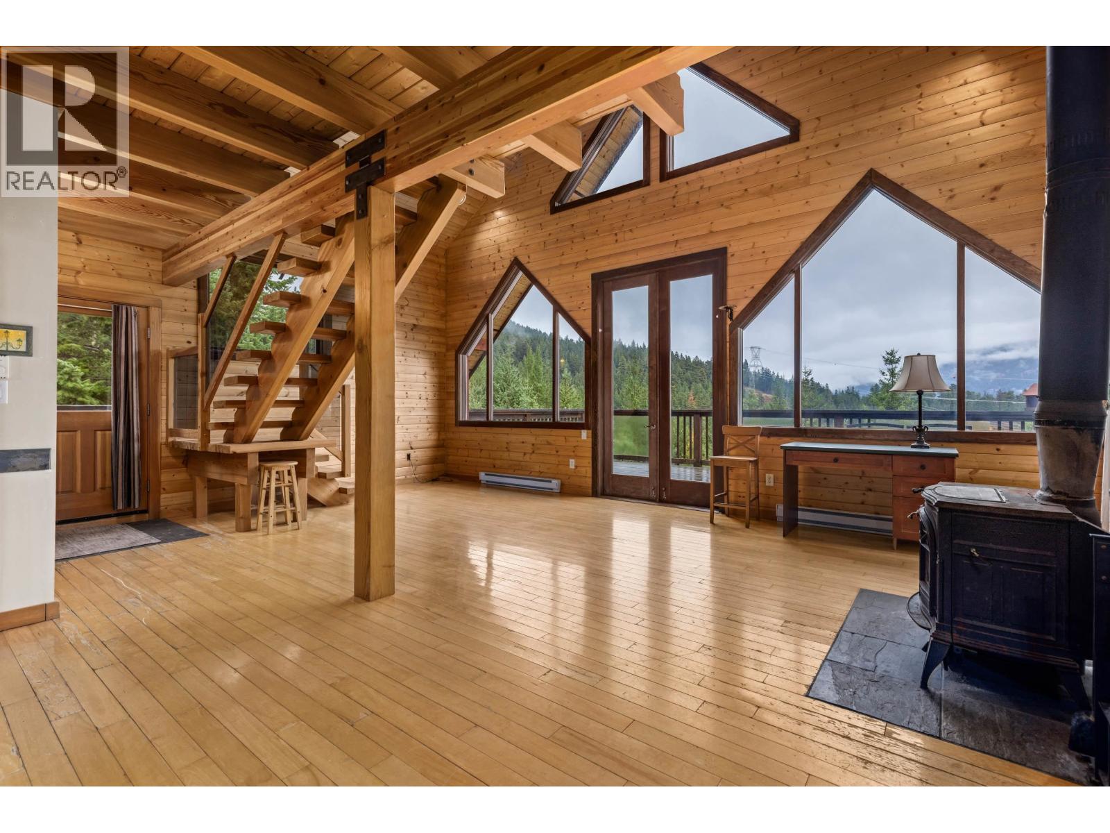 3492 BLACKWATER ROAD - Photo 3 of 40, D'Arcy, British Columbia