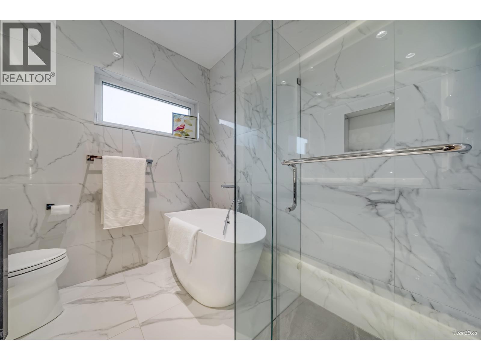 3771 BOWEN Drive, Richmond