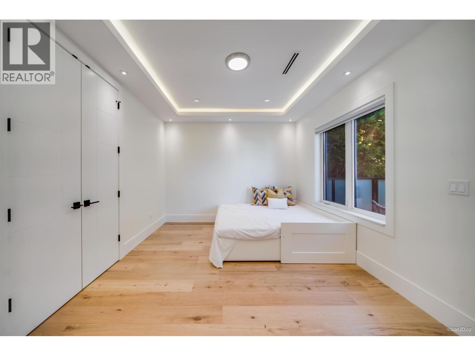 3771 BOWEN Drive, Richmond