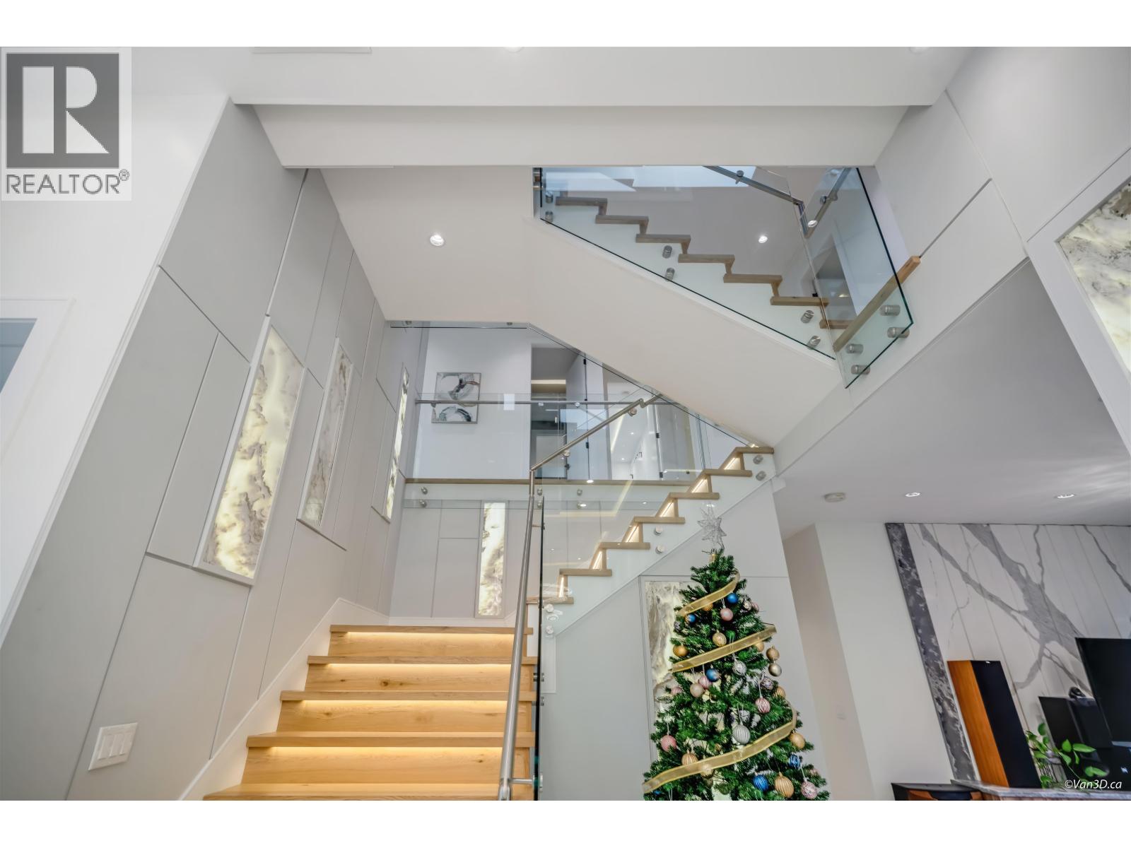 3771 BOWEN Drive, Richmond