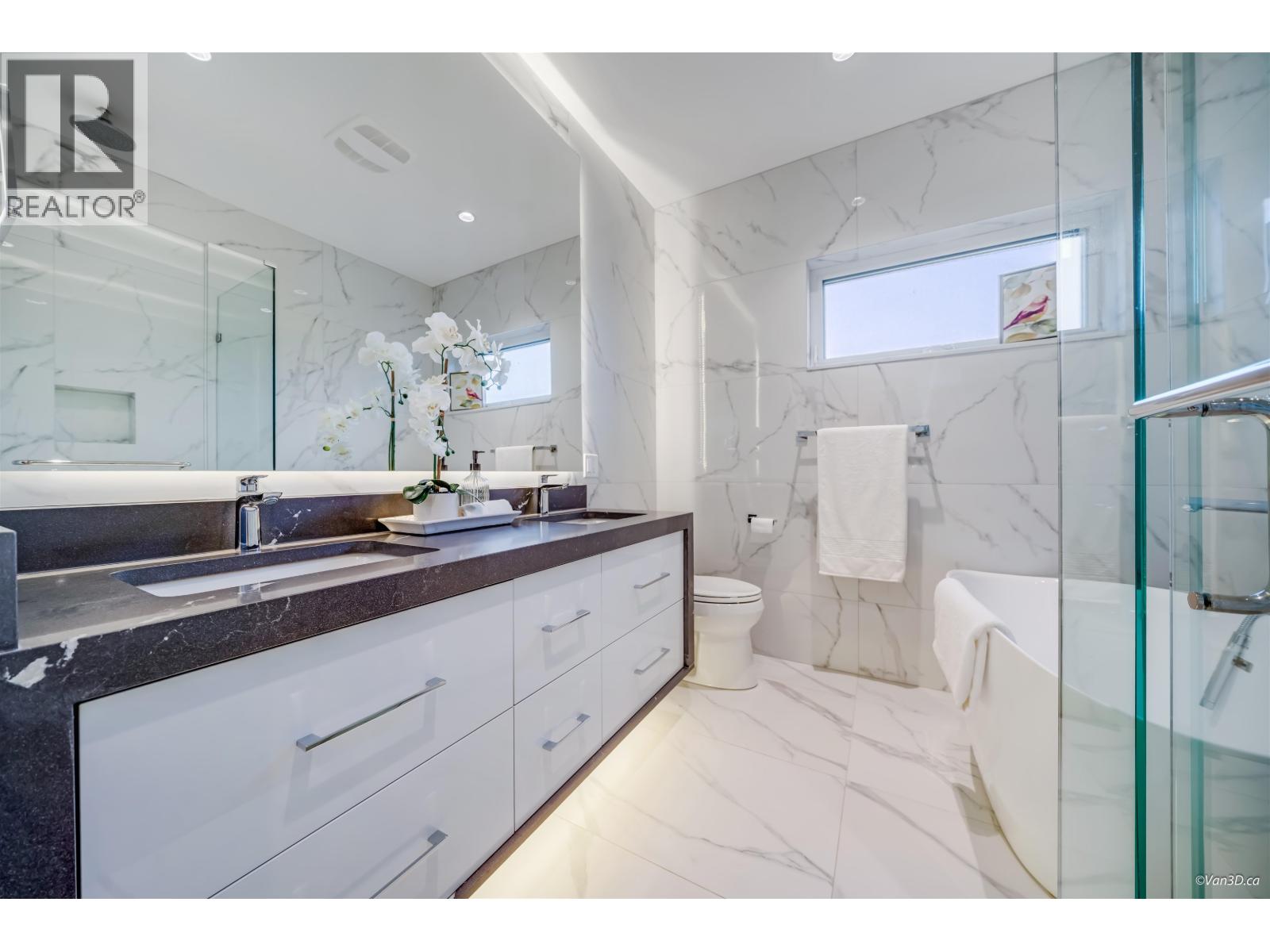 3771 BOWEN Drive, Richmond