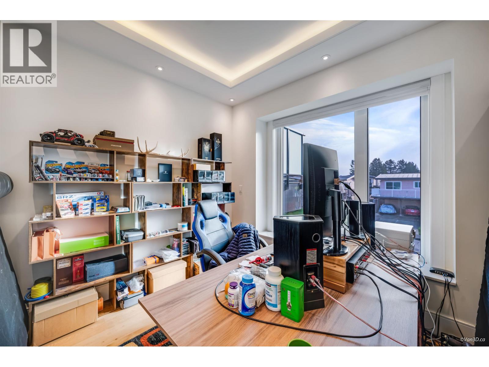 3771 BOWEN Drive, Richmond