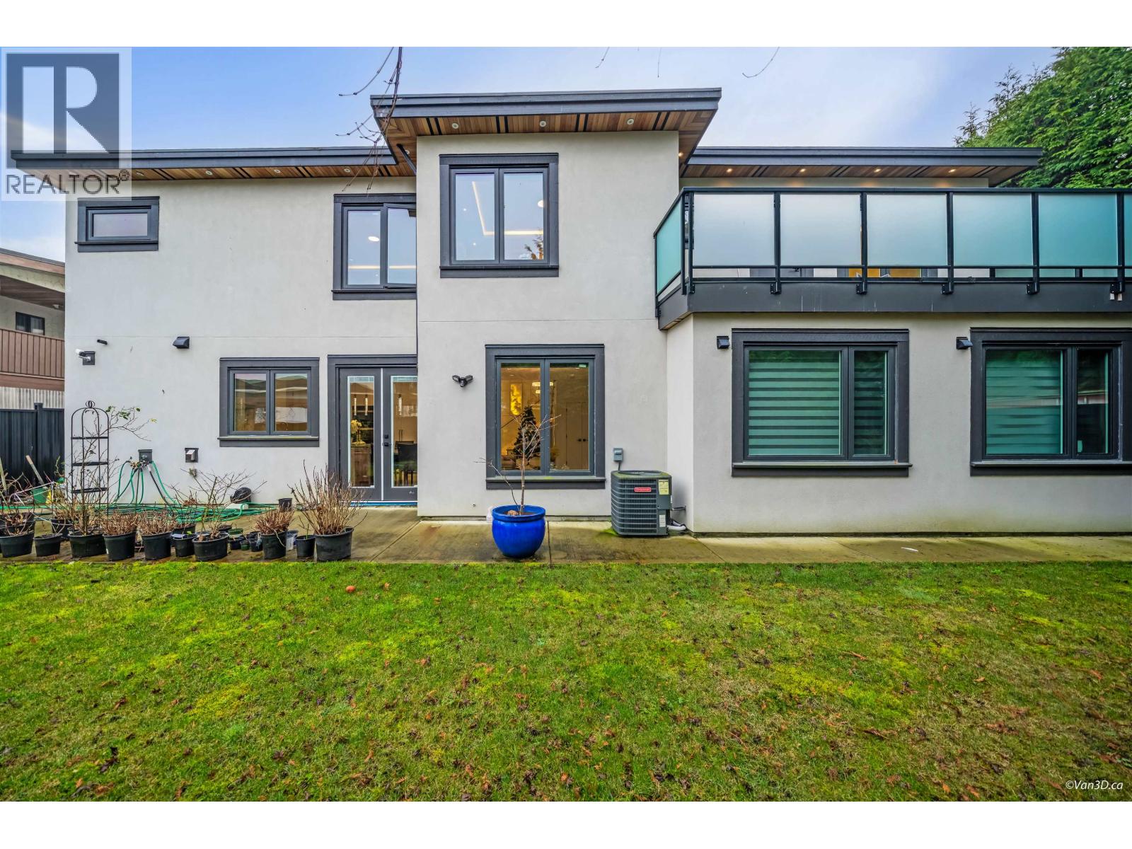 3771 BOWEN Drive, Richmond