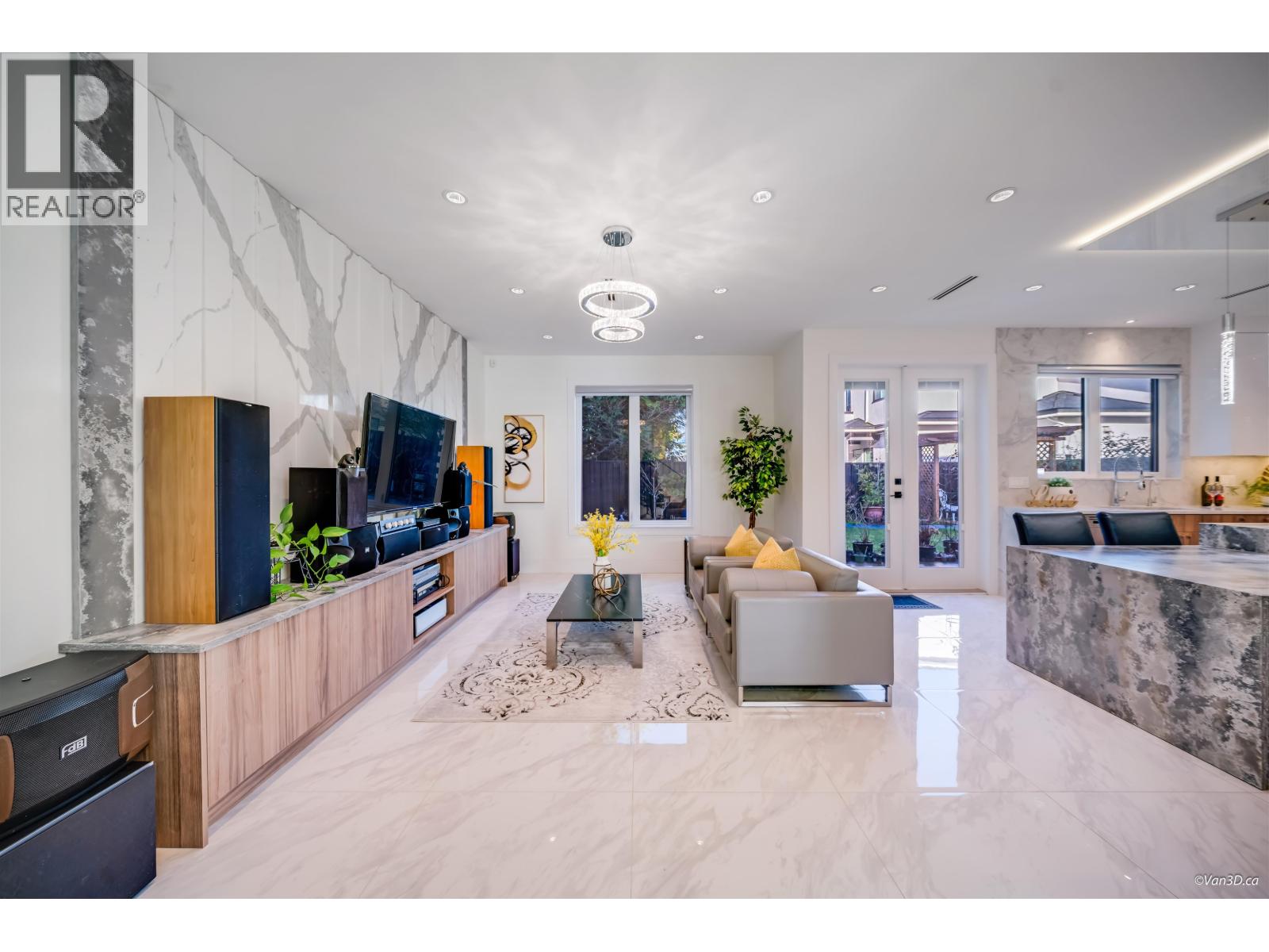 3771 BOWEN Drive, Richmond