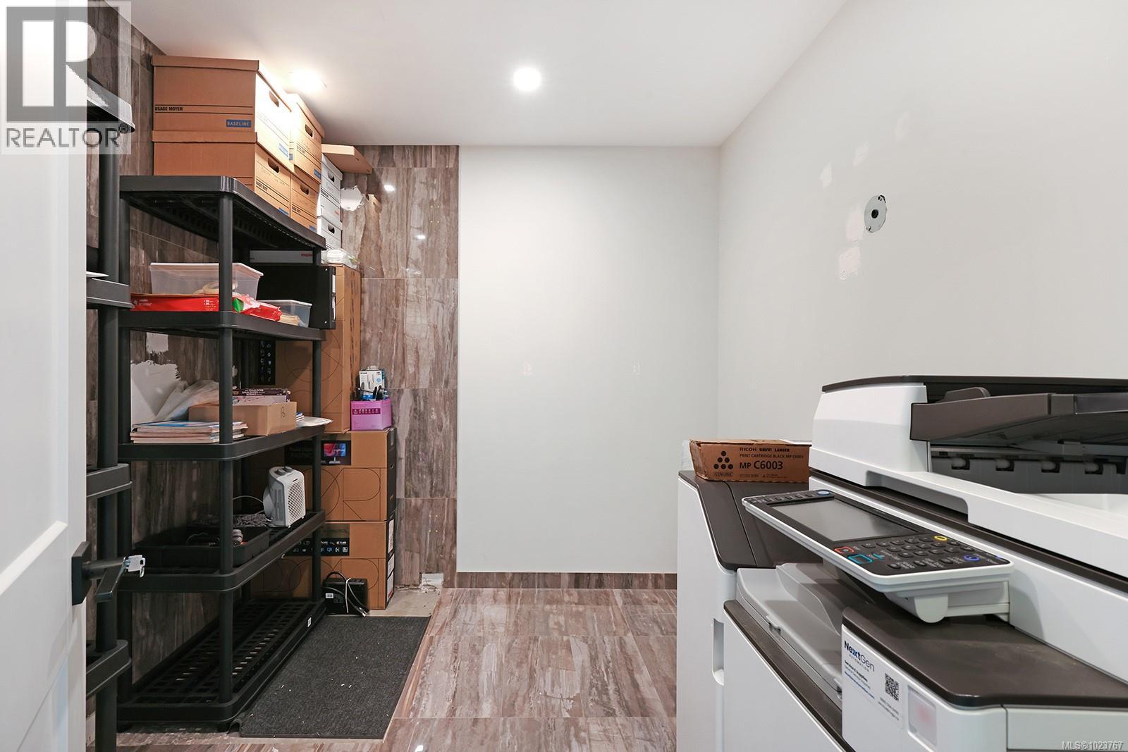 1 640 Anderton Rd, Comox