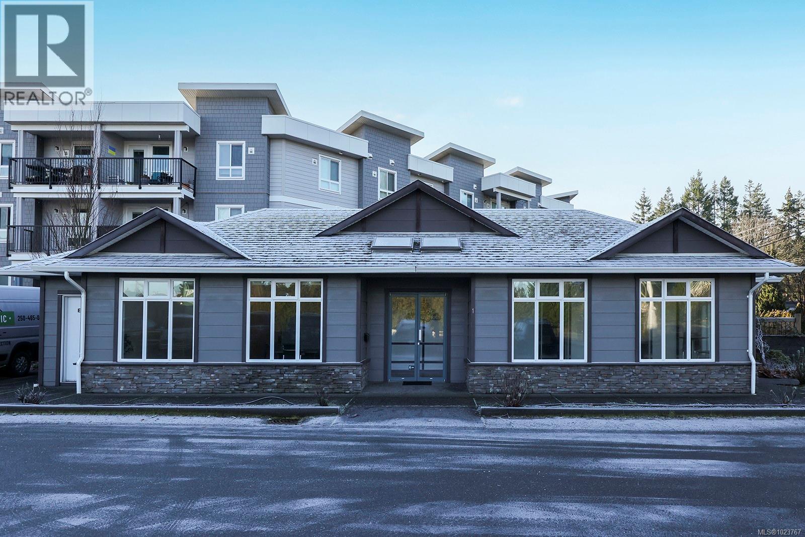 1 640 Anderton Rd, Comox