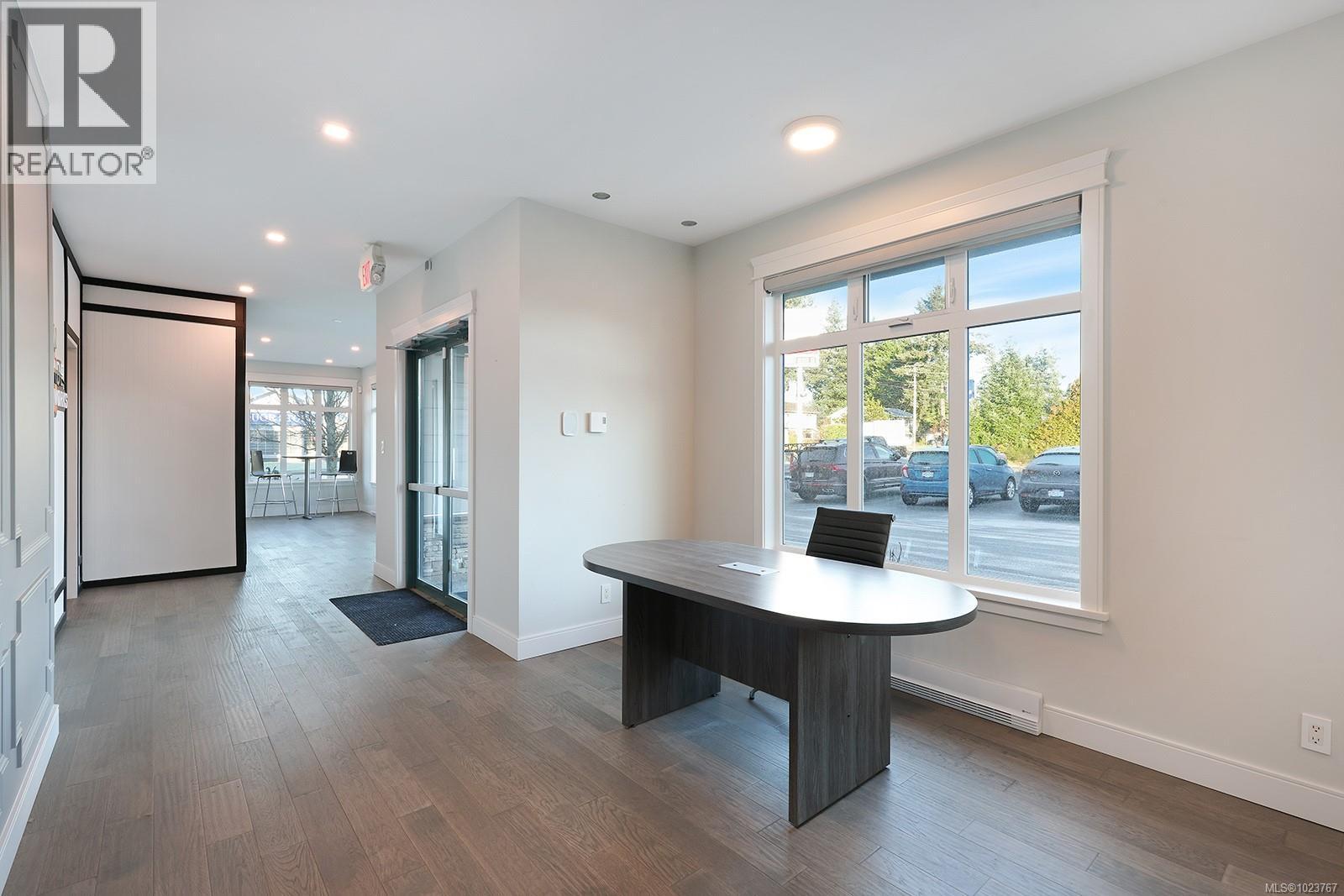 1 640 Anderton Rd, Comox