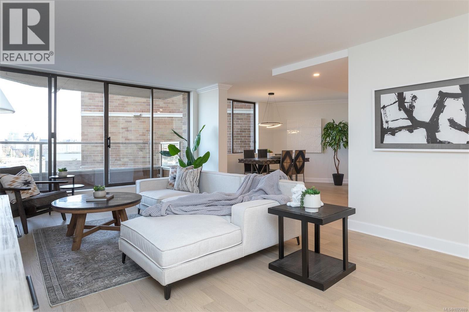 807 225 Belleville Street, Victoria