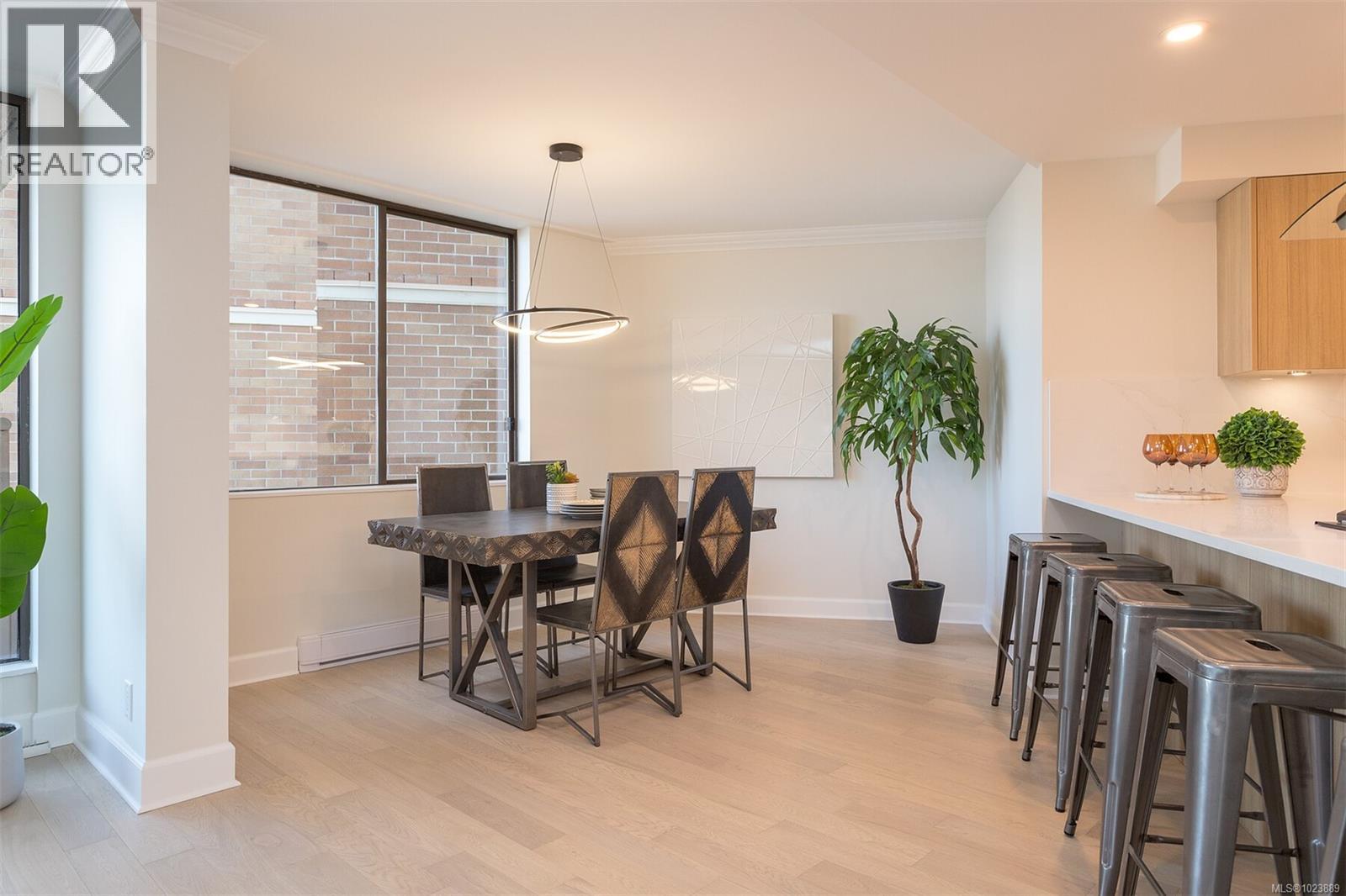 807 225 Belleville Street, Victoria