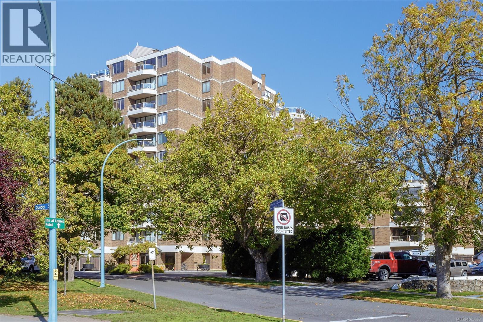 807 225 Belleville Street, Victoria